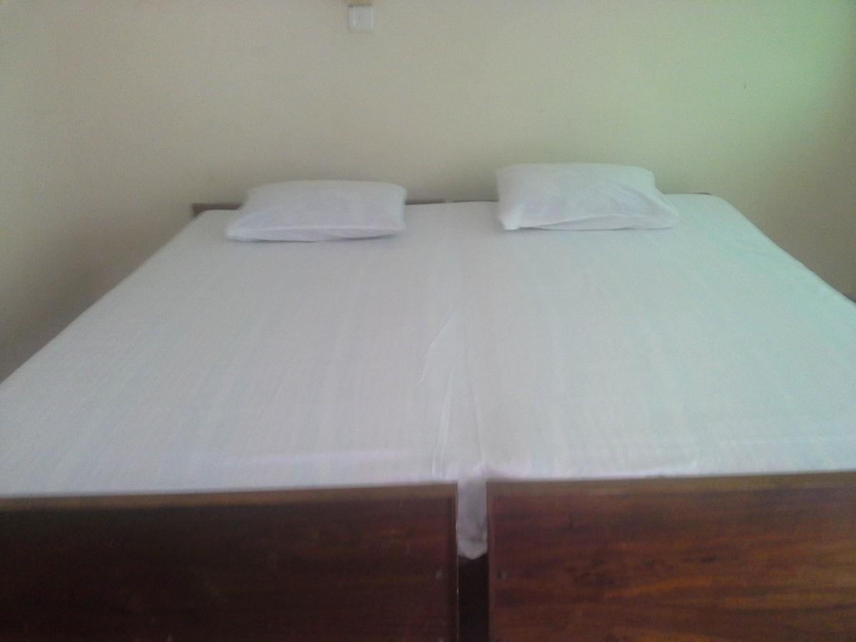 Anila Beach Inn Tangalle Dış mekan fotoğraf